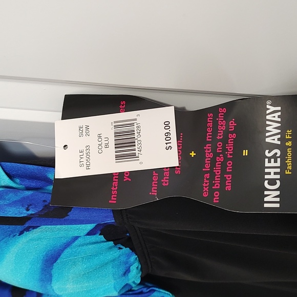 Plus size Swimsuit - Picture 4 of 5